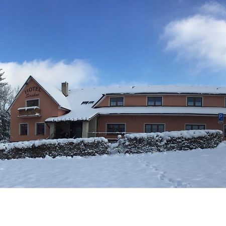 Hotel Sirákov Liptál Kültér fotó